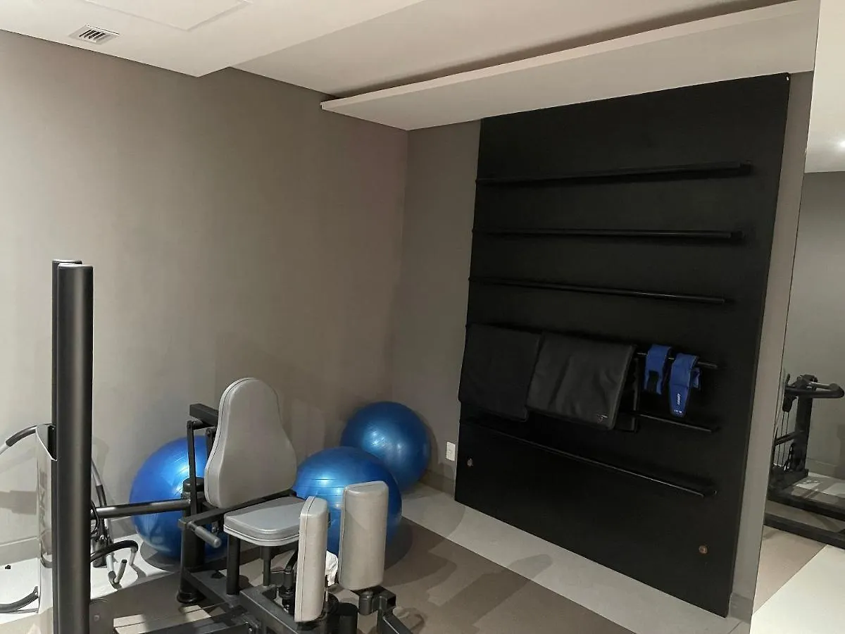 Studio Elegante No Centro De Sao Paulo Brazil